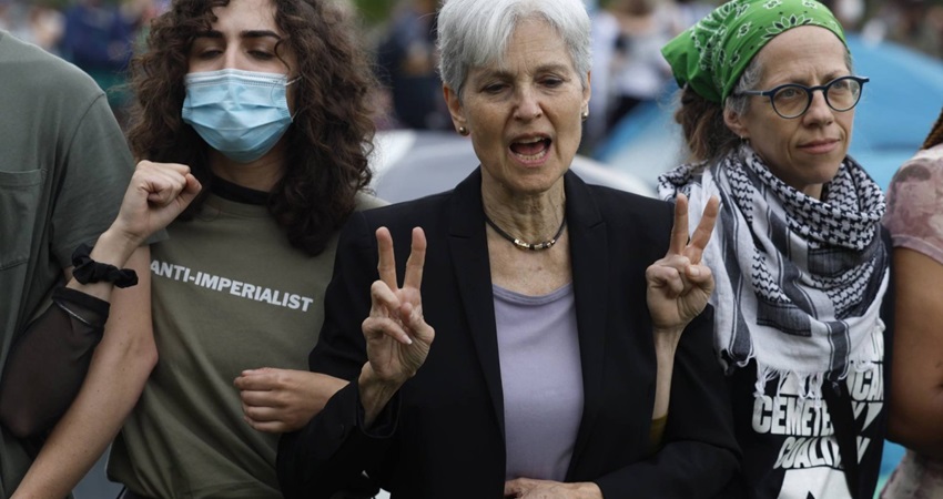 توقيف مرشحة الرئاسة الأمريكية جيل ستاين في احتجاجات مؤيدة لفلسطين